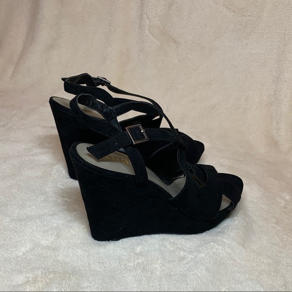 Black Wedges!! - Picture 3 of 4